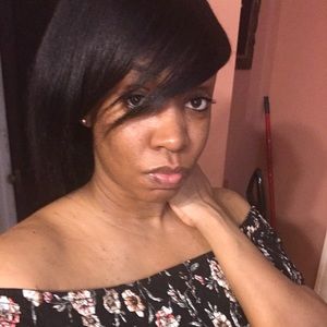 Meet your Posher, Ayanna